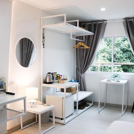 Bed By Boat Hotel y Apartamento Nonthaburi Exterior foto
