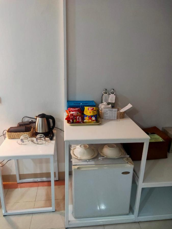 Bed By Boat Hotel y Apartamento Nonthaburi Exterior foto